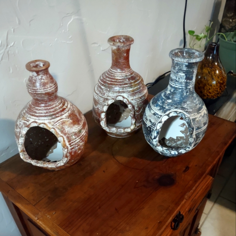 Centerpieces for the patio or kitchen table. Can be used outside or inside.